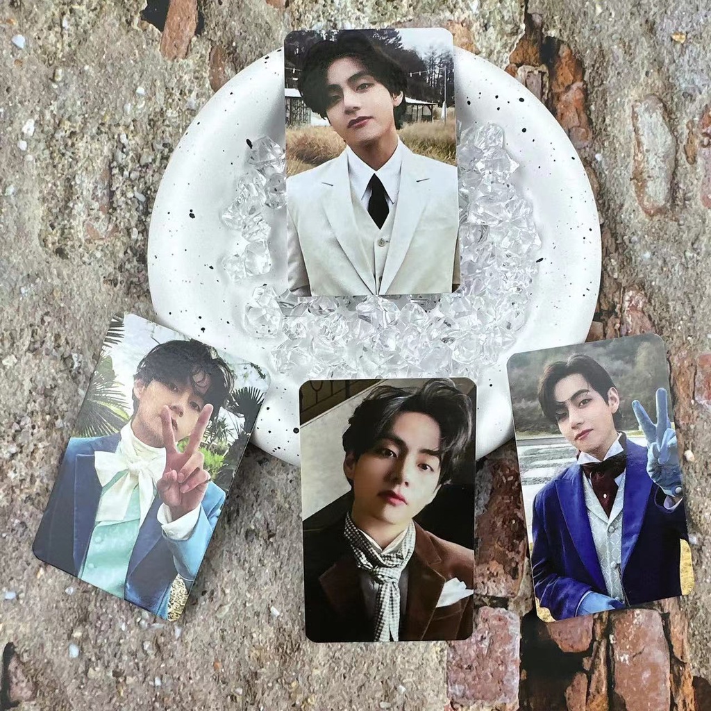 Set 8 Tấm Ảnh Thẻ In Hình Các Thành Viên Nhóm Nhạc Kpop BTS