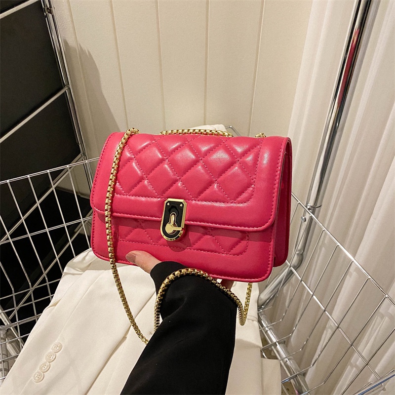 Túi Xách Đeo Vai Hình Vuông Cỡ Nhỏ Phối Dây Đeo Sợi Xích Thêu Họa Tiết Thời Trang 2023 Cho Nữ