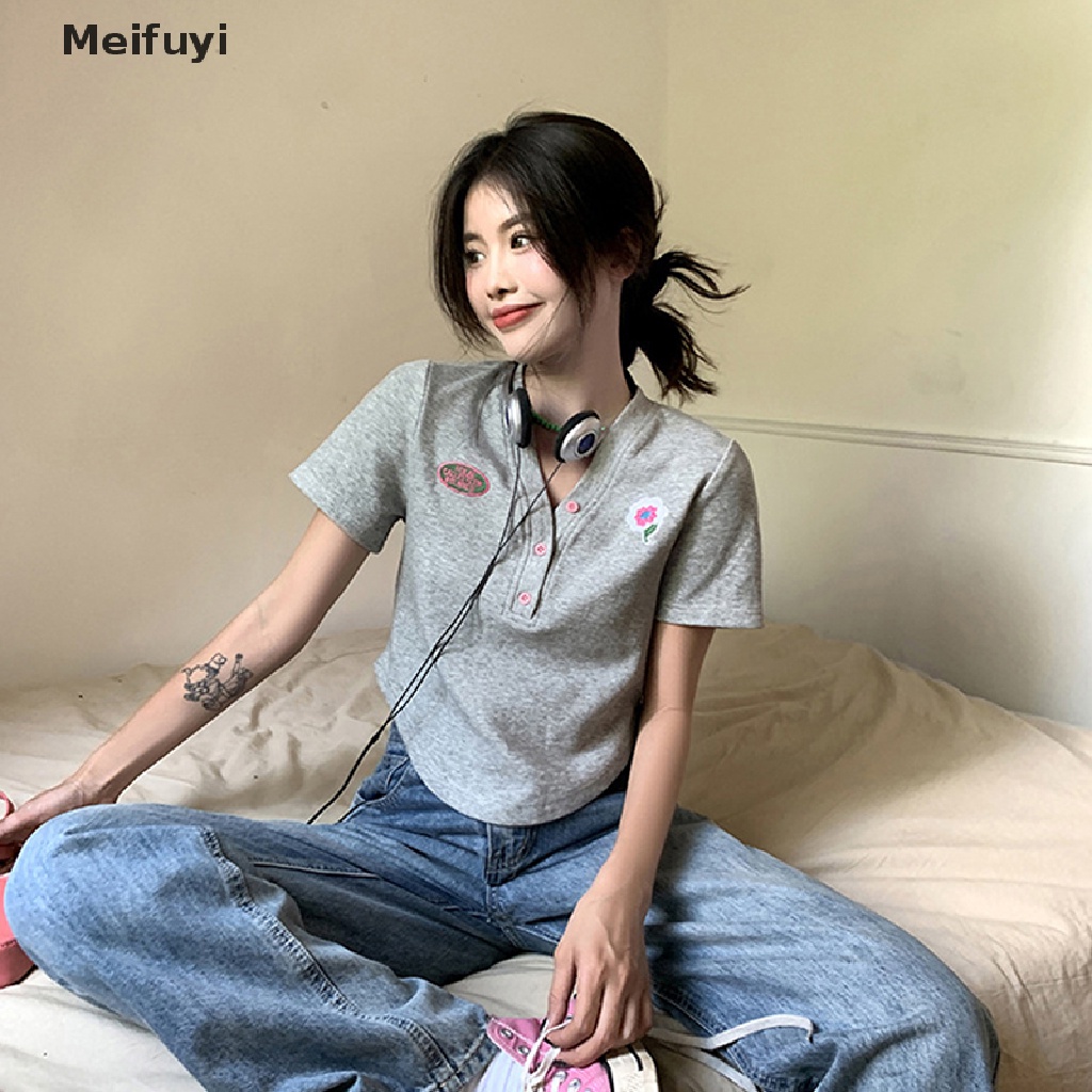 Áo Thun Crop Top Tay Ngắn Cổ Chữ V Thêu Họa Tiết Thời Trang Mùa Hè Cho Nữ