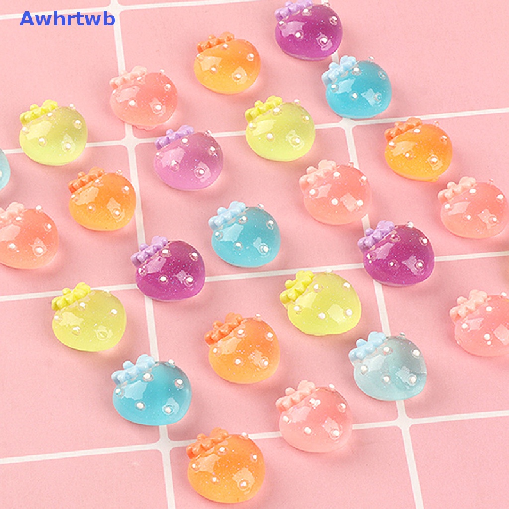 Set 5 Phụ Kiện Trang Trí Móng Tay Hình Trái Dâu 3D Dạ Quang Xinh Xắn Mới