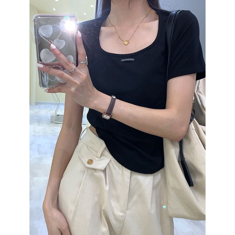 Áo Thun Ngắn Tay Cổ Vuông Viền Cong Thời Trang Retro Cho Nữ