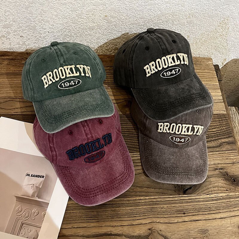 Mũ Lưỡi Trai Cotton Thêu Chữ Phong Cách Vintage