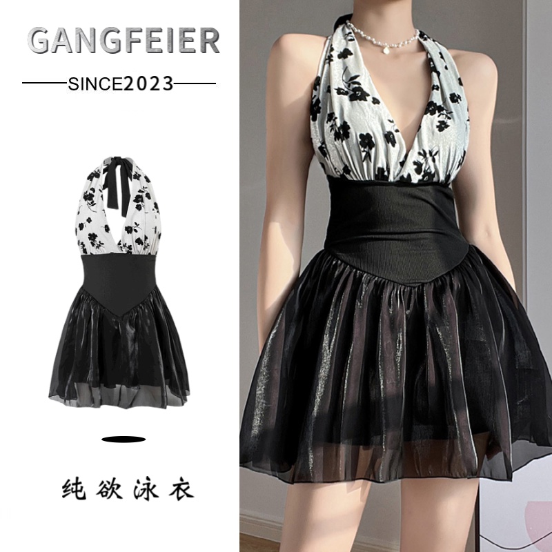 Đồ Bơi Một Mảnh Ôm Dáng Phong Cách Mới Năm 2023 Cho Nữ