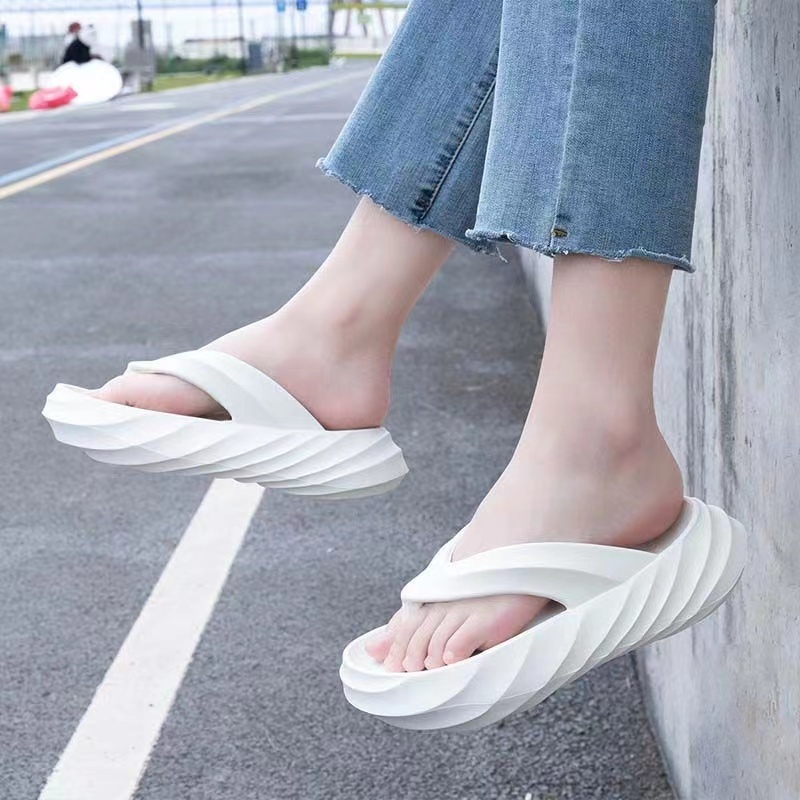 [MH] Dép Xỏ Ngón Eva Dày Đế Mềm Màu Trơn Đơn Giản Thời Trang Đi Biển Thường Ngày Dành Cho Nữ Sinh