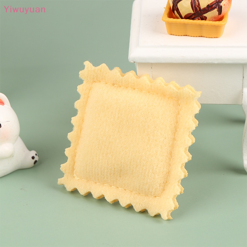 1 Gối Vuông Trang Trí Nhà Búp Bê 1: 12 Mới