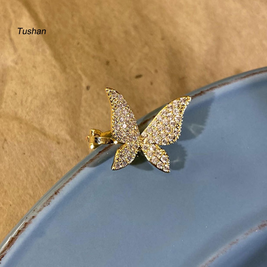 1 Khuyên Vành Tai Hình Bướm Đính Đá Lấp Lánh Thời Trang