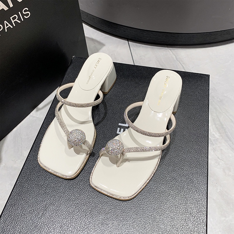 Dép Mũi Vuông Đính Đá Thoải Mái Dễ Phối Đồ Thời Trang Cho Nữ