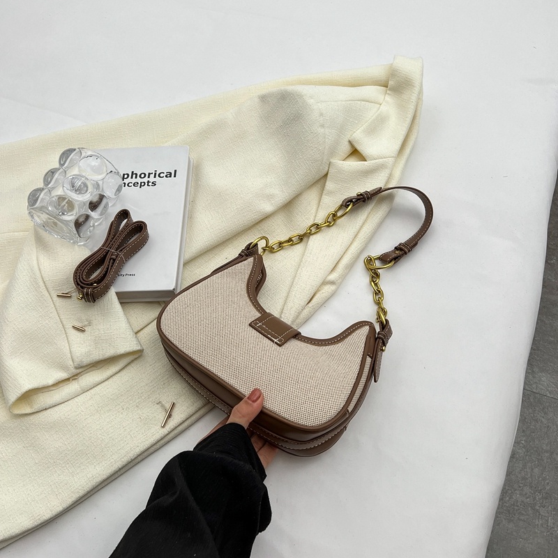 Túi Xách Tay Phối Dây Xích Dễ Phối Đồ Phong Cách Hàn Quốc Thời Trang Dành Cho Nữ