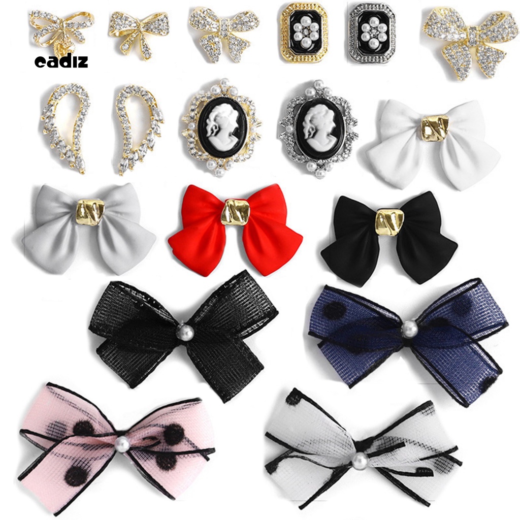 Phụ Kiện Trang Trí Móng Tay 3D Tự Dính Lâu Trôi Dành Cho Nữ