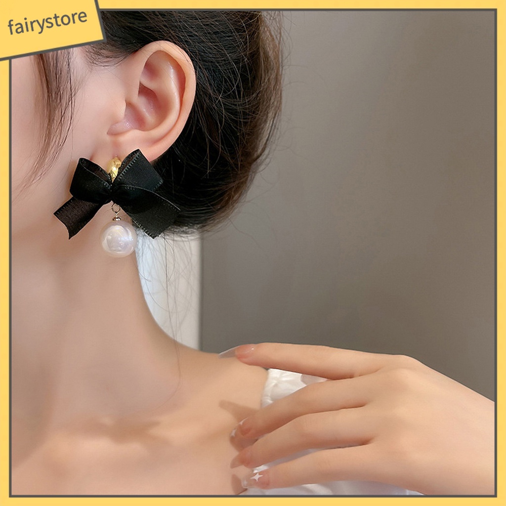 1 Đôi Bông Tai Hình Nơ Đen Đính Ngọc Trai Giả Phong Cách Pháp Cổ Điển Dành Cho Nữ