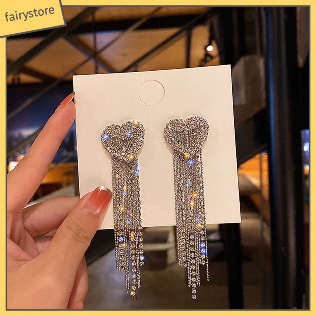 1 Đôi Bông Tai Hình Trái Tim Đính Đá Phối Tua Rua Dành Cho Cô Dâu