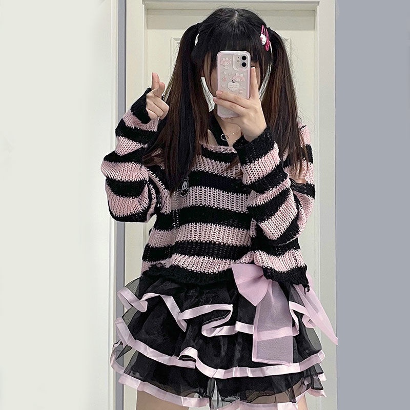 Y2k Karrram Áo Sweater Dệt Kim Chui Đầu Dáng Rộng Rách Lỗ Phong Cách Gothic Đường Phố Cho Nữ