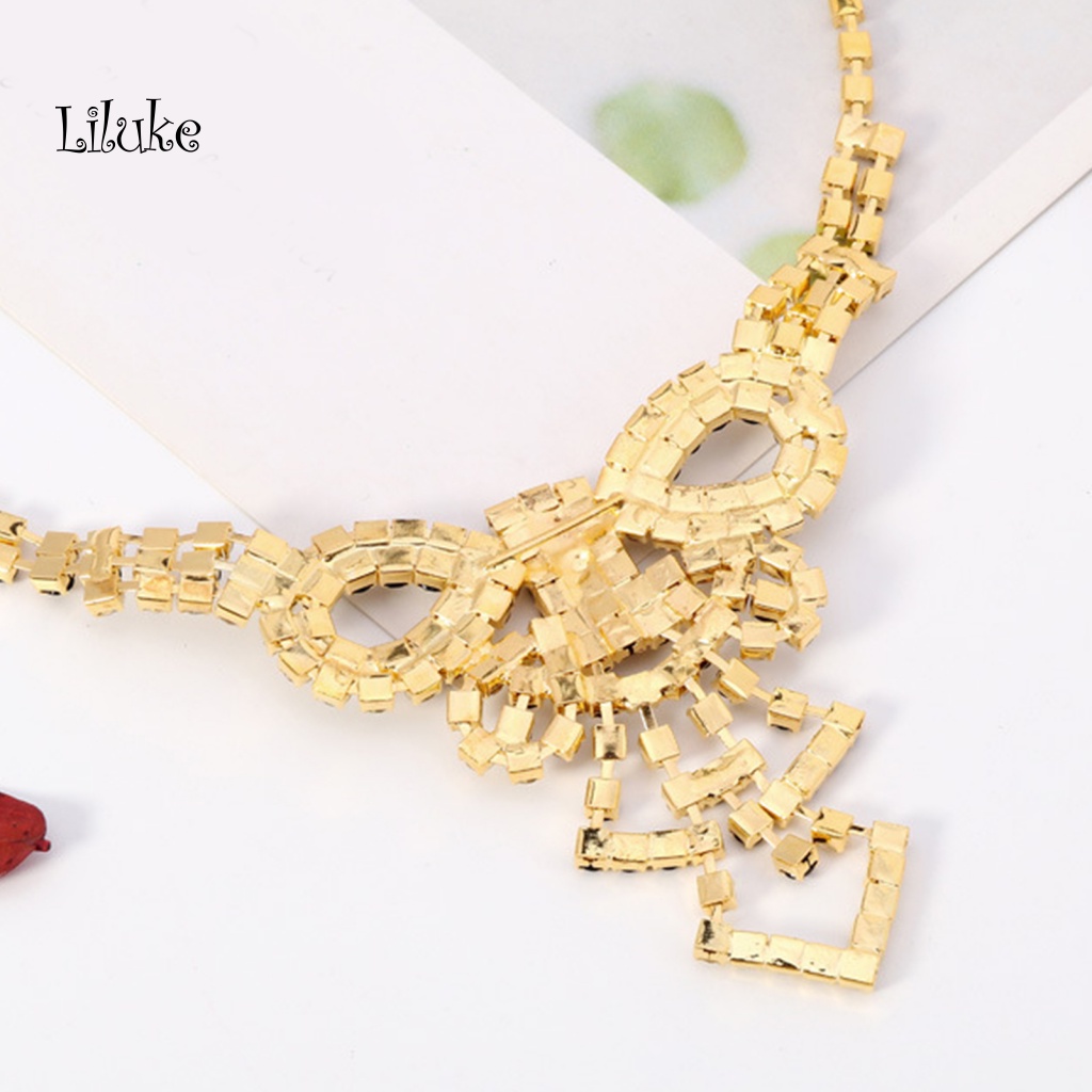 Bộ Vòng cổ + Vòng Đeo Tay + Nhẫn + Đôi Khuyên Tai Thiế