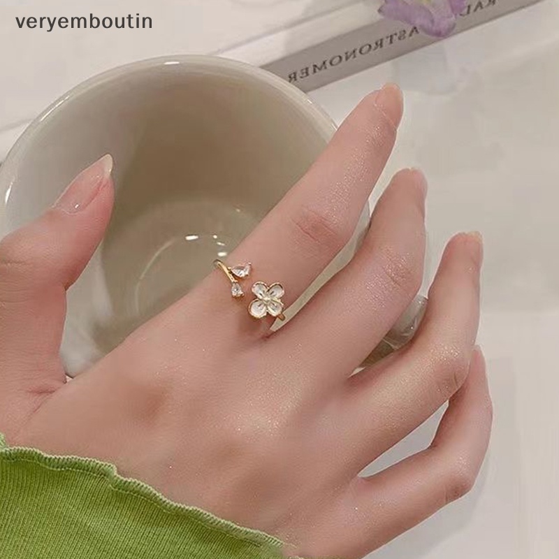 Nhẫn Hở Hình Hoa Trà Đính Ngọc Trai Thanh Lịch Có Thể Điều Chỉnh Cho Nữ