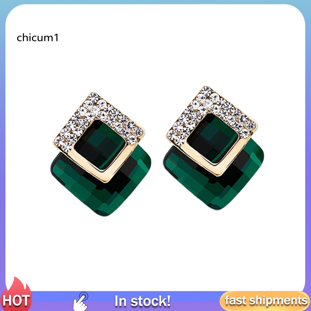 Khuyên Tai Nữ Trang Dáng Vuông Đính Đá Pha Lê Sang Trọng