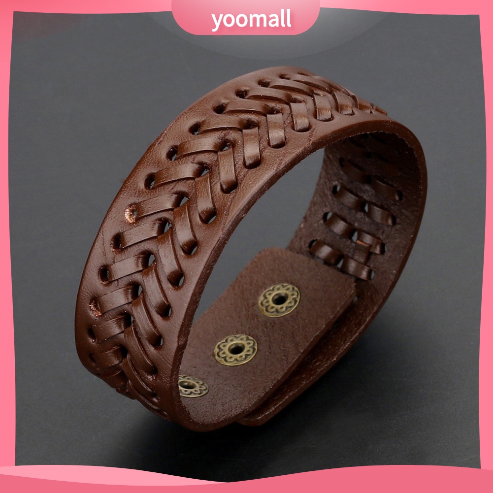 Vòng Tay Giả Da Bản To Đính Nút Phong Cách Vintage Cho Nam