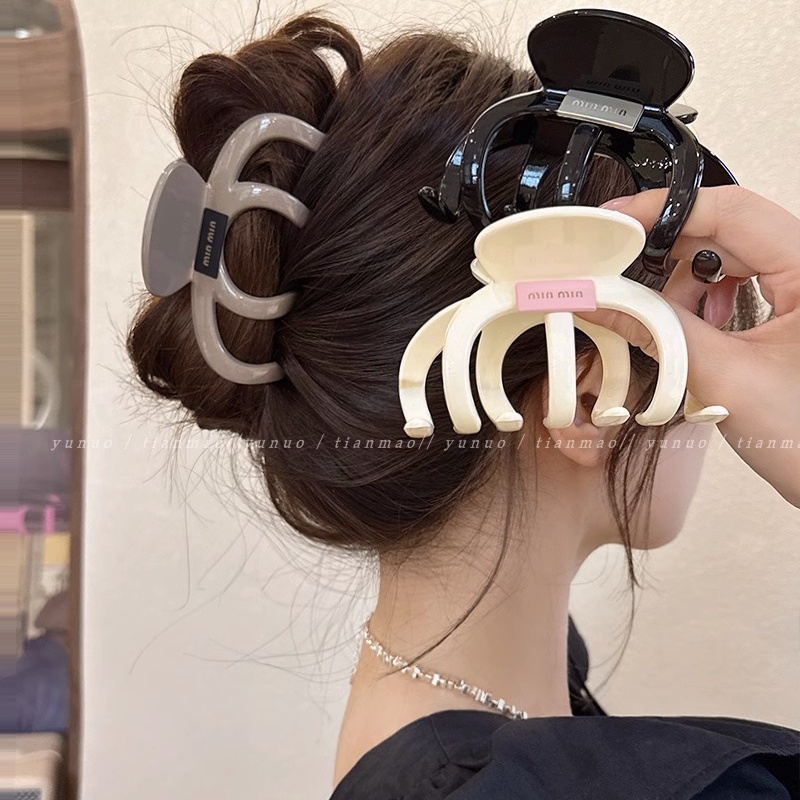 Kẹp Tóc Hình Cá Mập Dễ Thương Cho Bé Gái