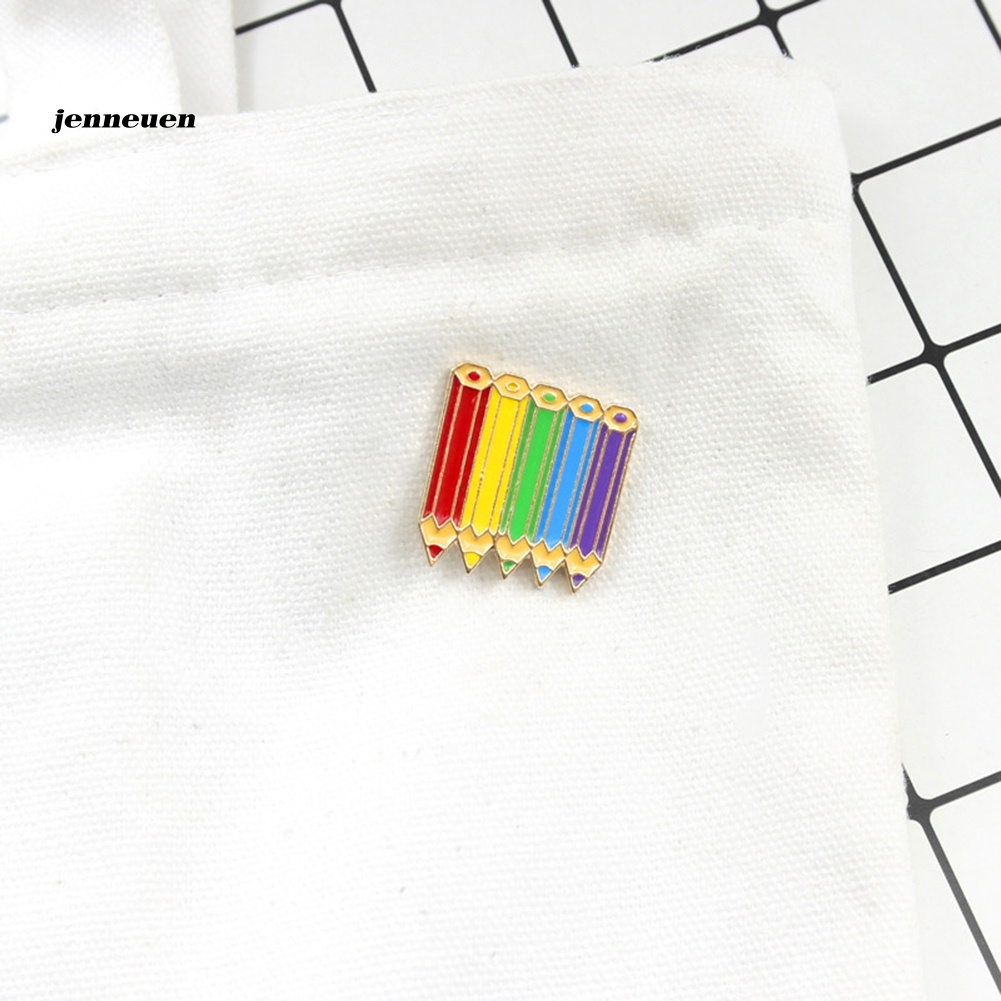 Trâm Cài Áo Hình Cây Bút Chì Hoạt Hình Nhiều Màu Sắc