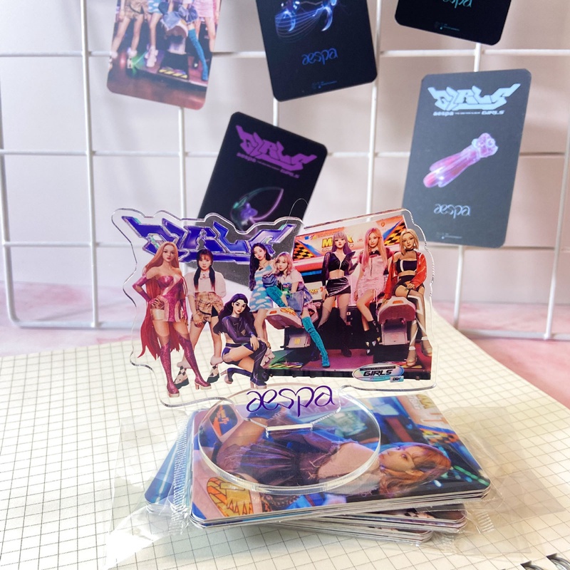 Giá Đỡ Mô Hình Nhân Vật Aespa Bằng Acrylic Độc Đáo Trang Trí Bàn Làm Việc