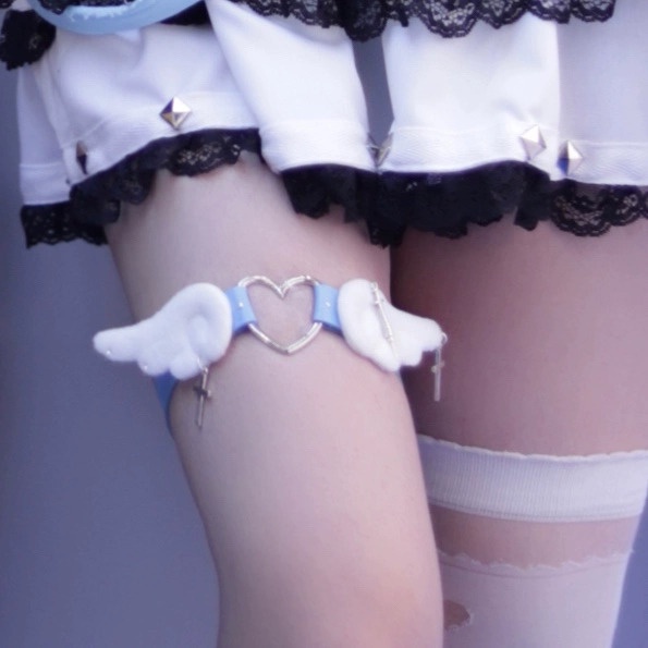 Y2k đôi cánh thiên thần vòng chân trang trí mặt dây chuyền kim loại subcultural landmine punk lolita spice elastic thigh strap subculture gothic leg chain