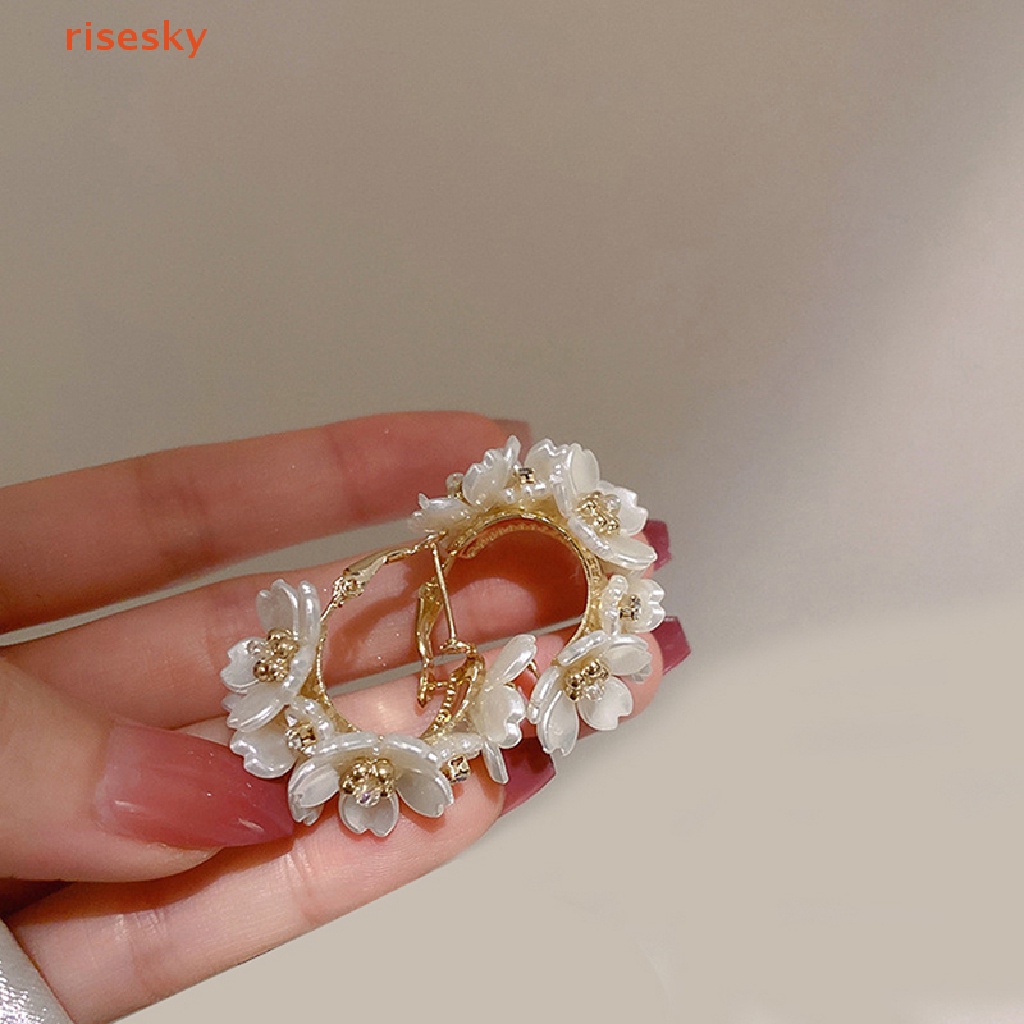 1 Đôi Bông Tai Hình Hoa Đơn Giản Thời Trang Dành Cho Nữ