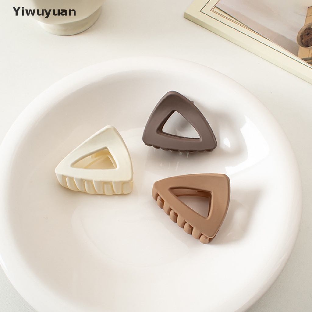 < Yiwuyuan > Kẹp Tóc Đuôi Ngựa Nhỏ Hình Tam Giác Mới Bán Chạy