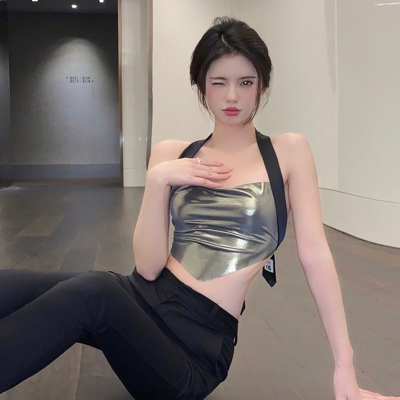 Áo Hai Dây Dáng Ngắn Phong Cách Mới Năm 2023 Cho Nữ