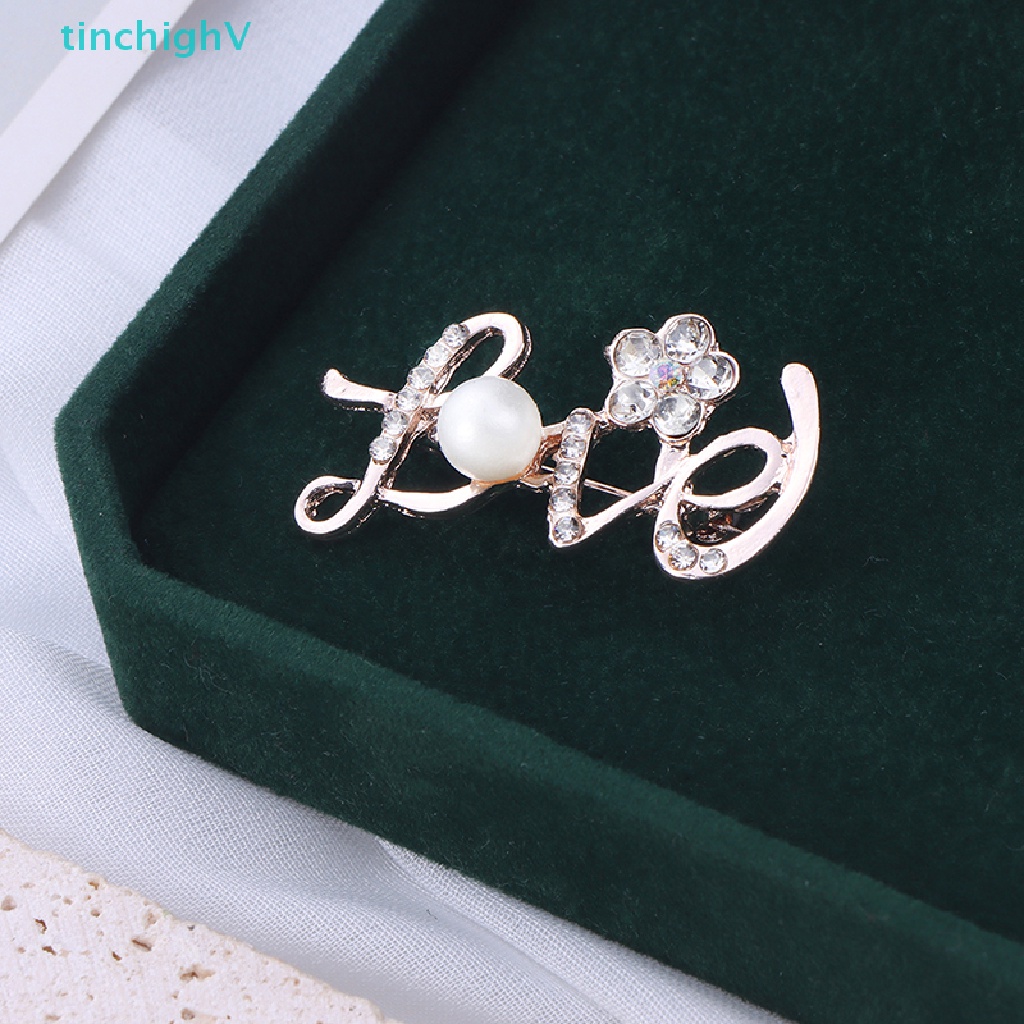 Ghim Cài Áo Hình Chữ Love Đính Đá Dễ Thương Cho Nữ