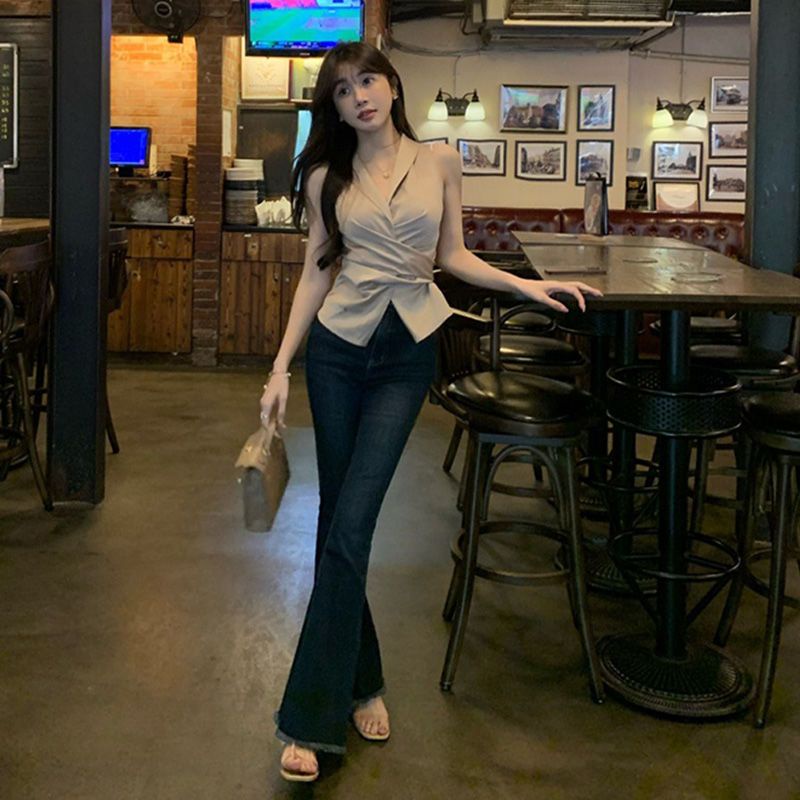 Áo Sát Nách Thiết Kế Cổ Chữ V Quyến Rũ