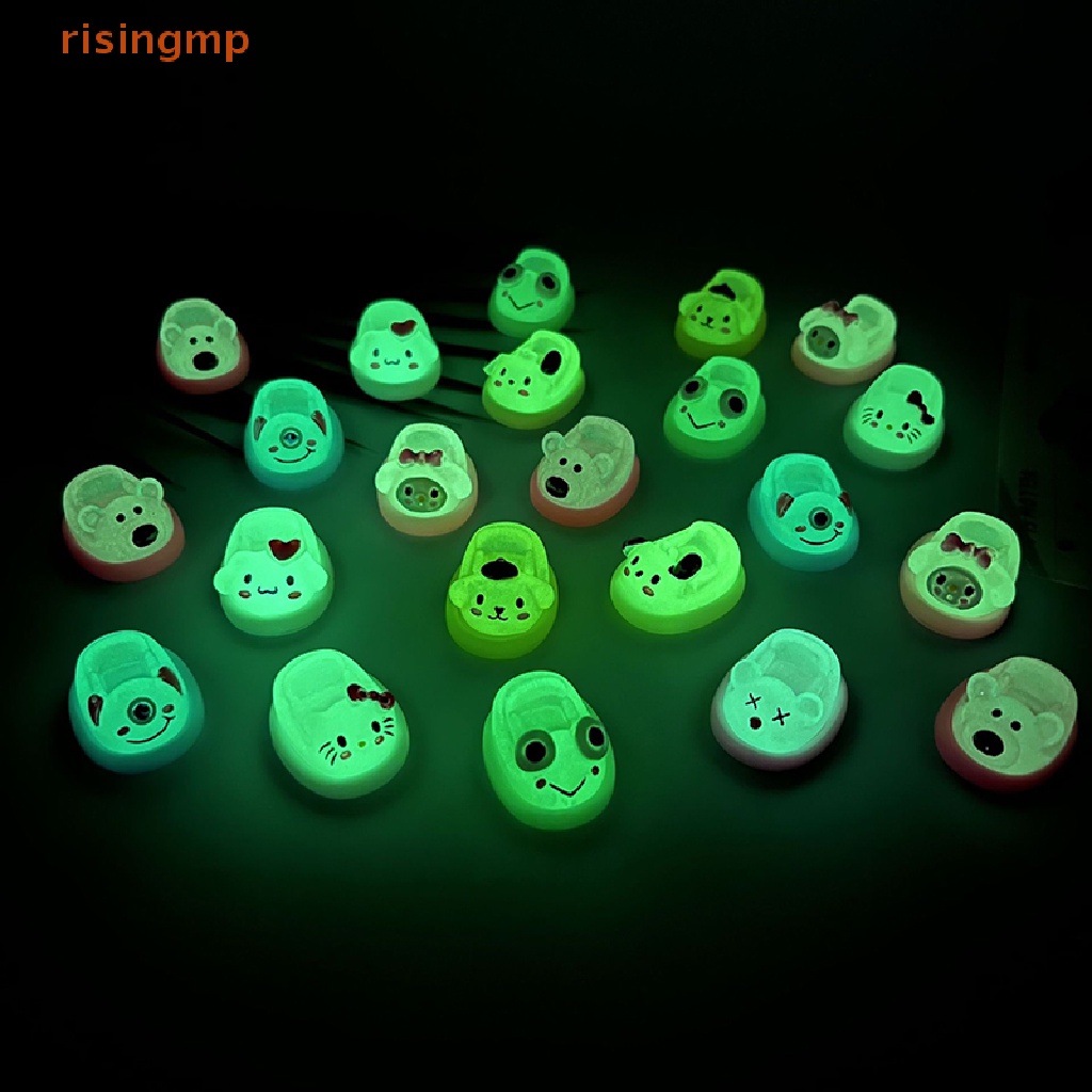 1 Tượng Nhựa Phát Quang Hình Hoạt Hình Đáng Yêu Trang Trí Xe Hơi