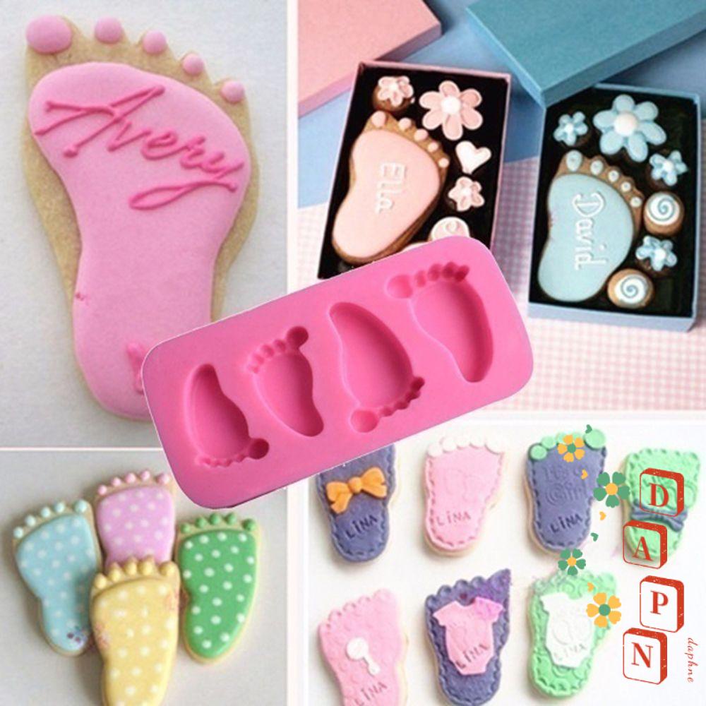 Khuôn Silicone Làm Bánh Hình Bàn Chân Em Bé 3D