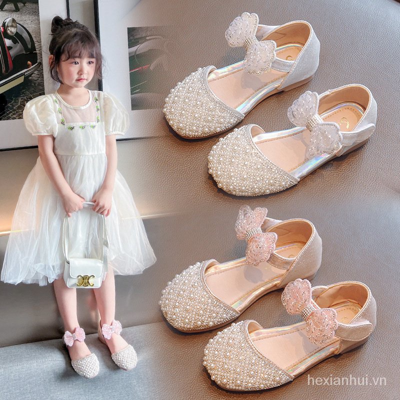 Giày Sandal Công Chúa Đế Mềm Đính Hạt Ngọc Trai Thời Trang Mùa Hè 2023 Cho Bé Gái
