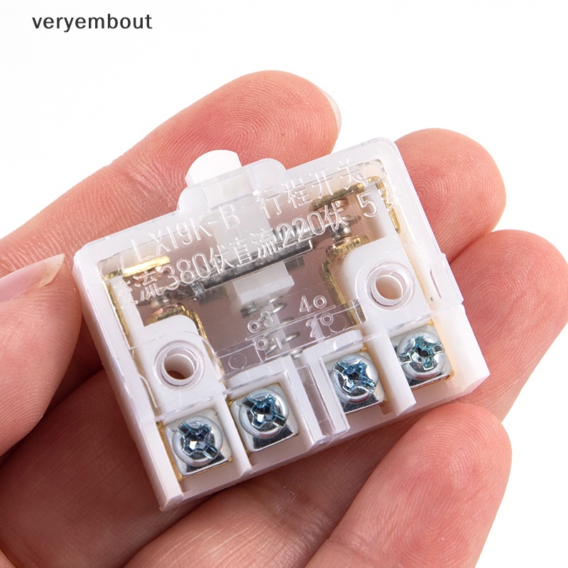 1 Công Tắc Micro Kết Nối Tự Động LX19K-B