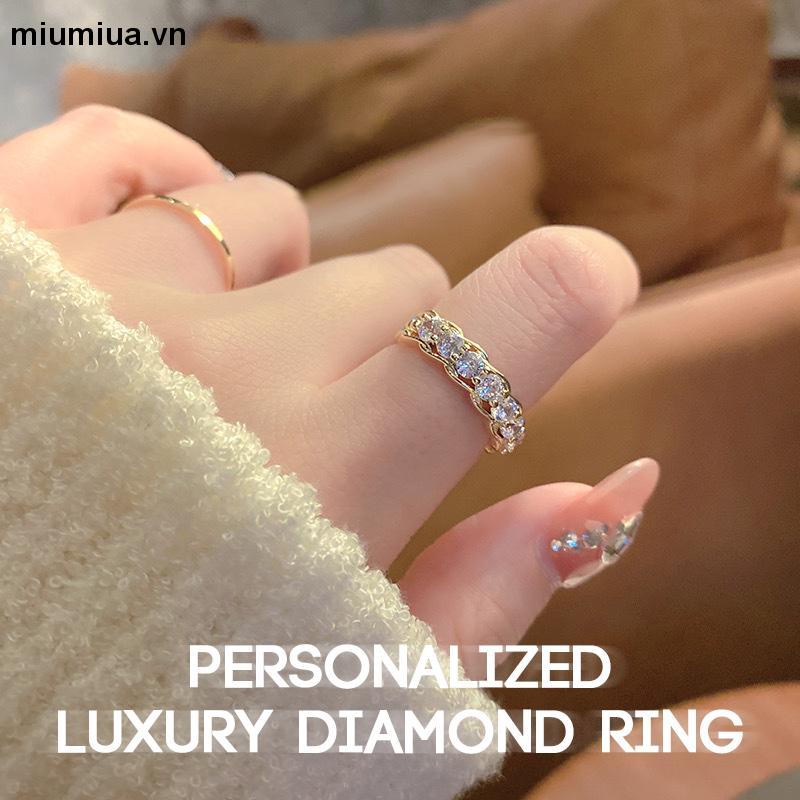 miumiuaSet 2 Nhẫn Đính Hôn Thép Titan Mạ Vàng Đính Đá Zircon Phong Cách Hàn Quốc Thời Trang Cho Nữ