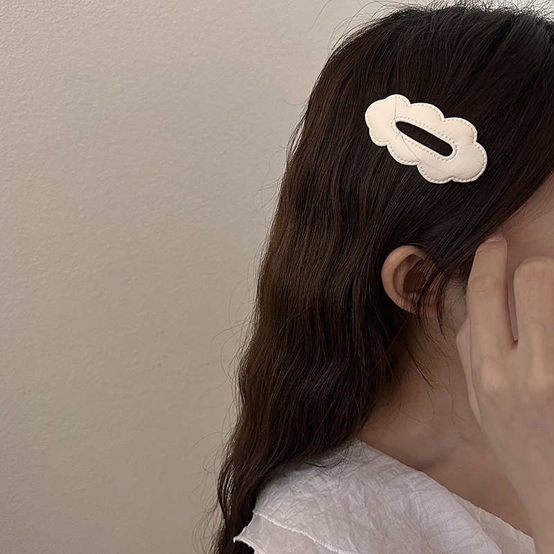 Kẹp Tóc Hình Đám Mây Màu Trắng Đen Phong Cách Retro Cho Nữ