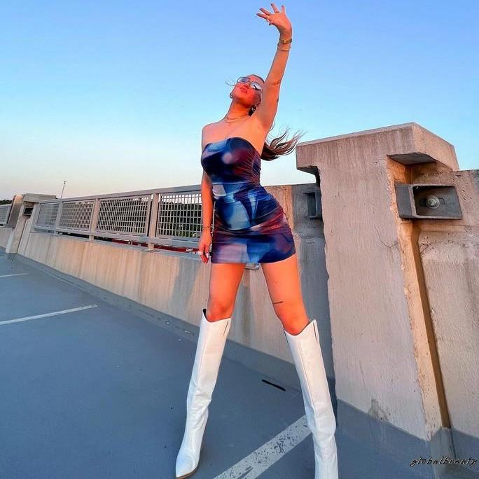 Đầm Ôm Dáng Cúp Ngực Hở Lưng Họa Tiết Màu Nhuộm Gợi Cảm Cho Nữ