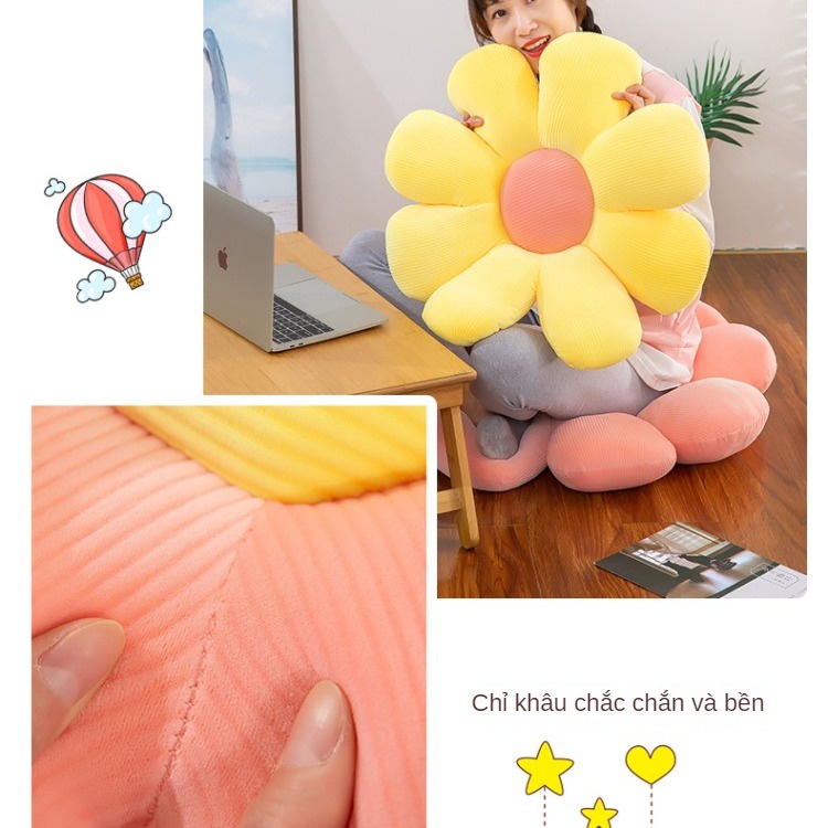 Miếng Lót Ghế Ngồi Xe Hơi Hình Hoa Cúc Dễ Thương