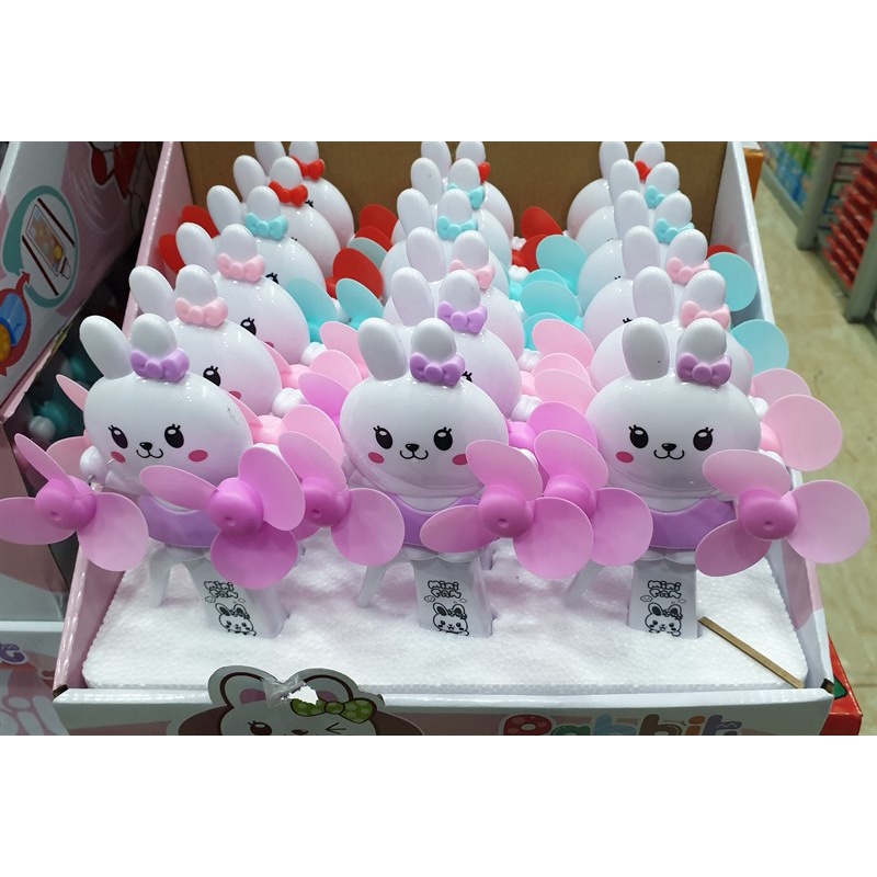 Quạt bóp cầm tay nhiều hình cute