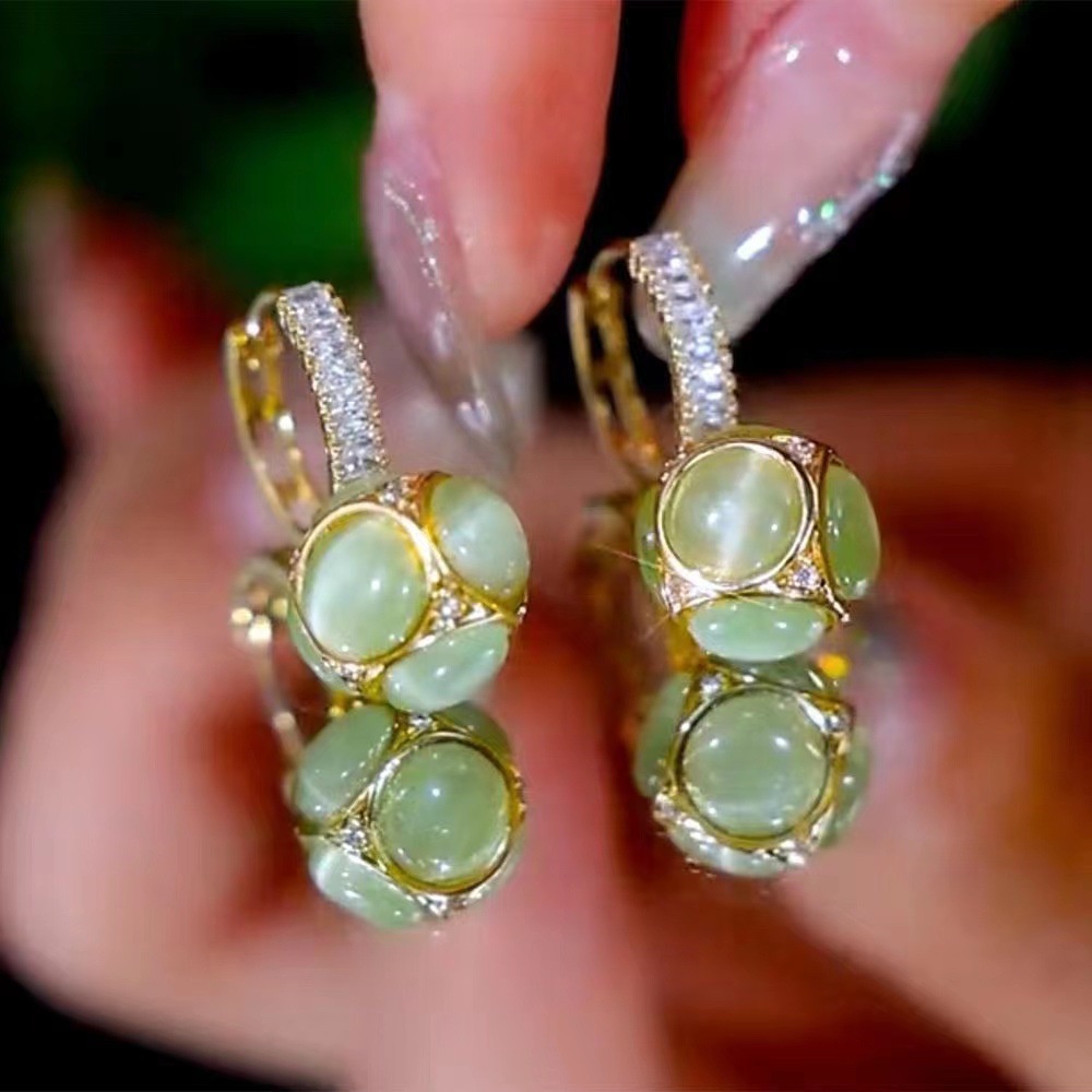 Khuyên Tai Tròn Đính Đá Mắt Mèo Tự Nhiên Thiết Kế Mới Tinh Tế Cho Nữ