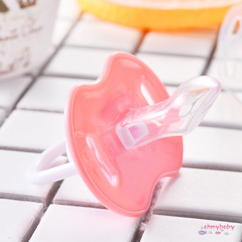 [Ready] Núm Vú Giả In Hình Hoạt Silicon Cho Trẻ Sơ Sinh Có Lớp Phủ Bụi Phát Triển Bé Từ 0-18 Tháng Màu Sắc &amp; Dạng Ngẫu Nhiên [Z/9]