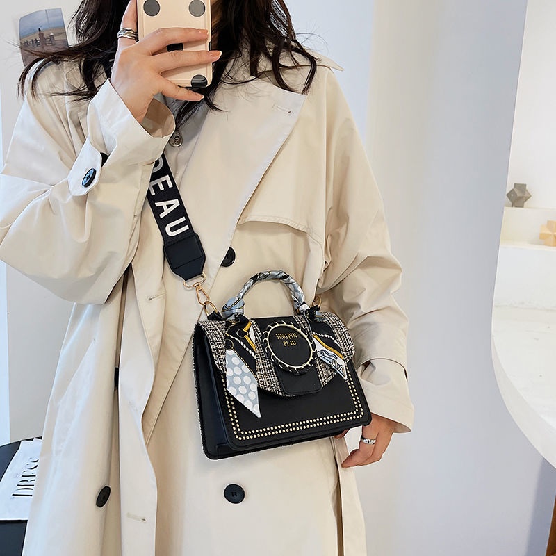 Túi Đeo Chéo Nhỏ Bằng Lụa Thời Trang Dành Cho Nữ