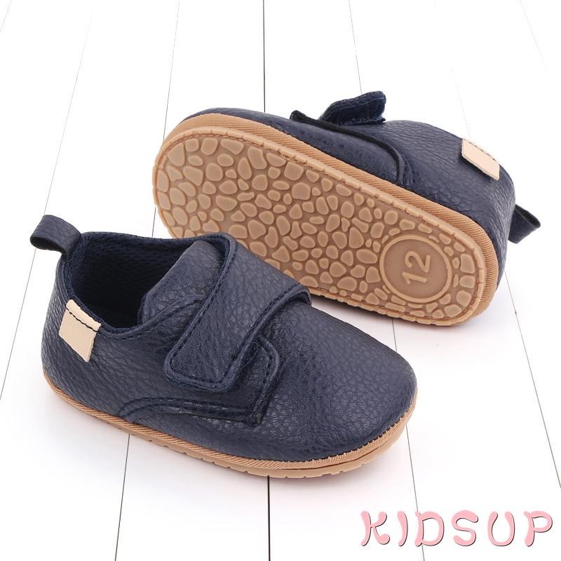 Giày Thể Thao Da PU Đế Mềm Dễ Thương Cho Bé 1 Tuổi