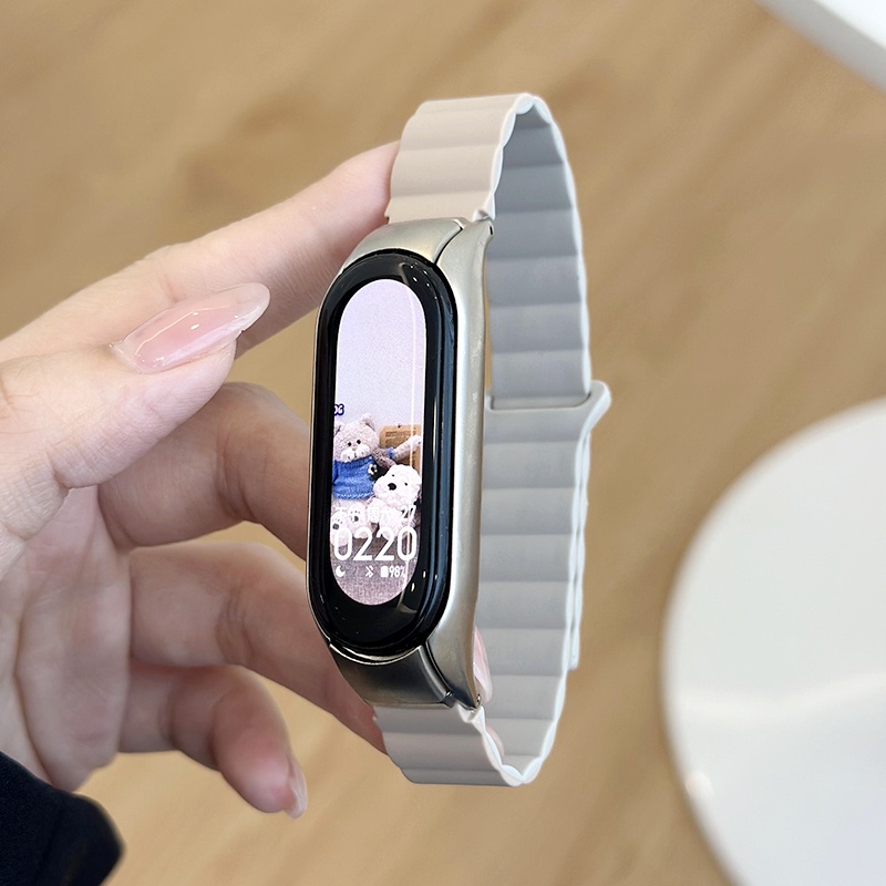 Dây Đeo Silicone Khóa Nam Châm Cho Đồng Hồ Thông Minh Xiaomi Miband 8 7 6 5 Miband 3 4 Mi Band8 Mi7 5 6
