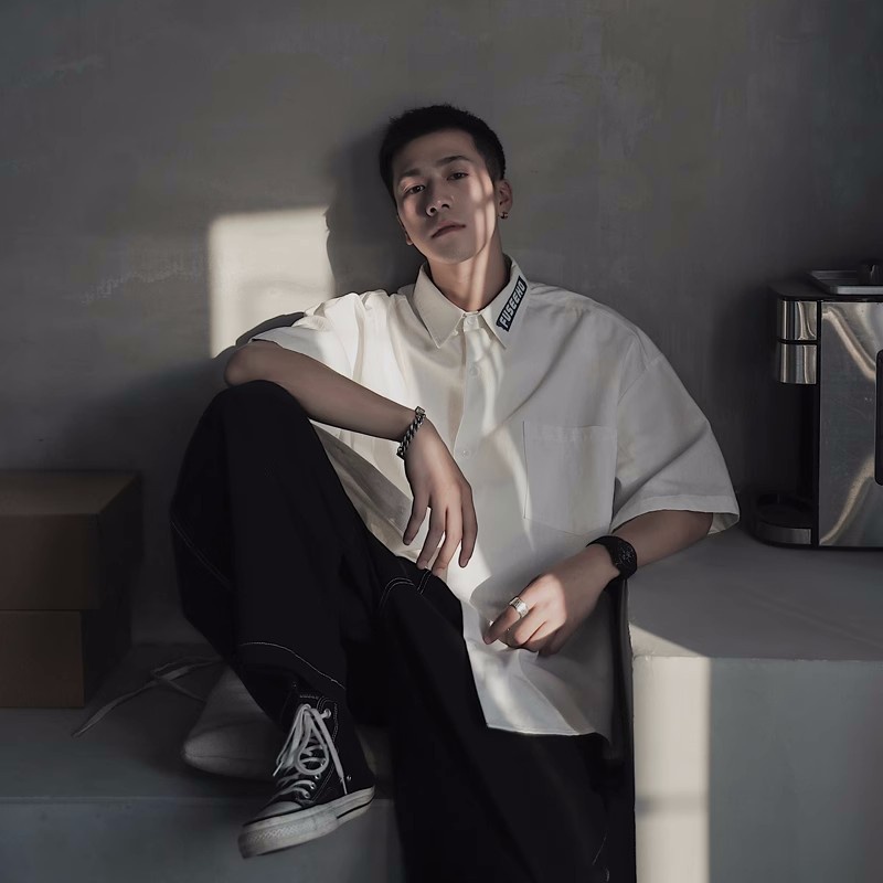 Áo Sơ Mi Tay Lửng Dáng Rộng Thời Trang Mùa Hè Dành Cho Nam