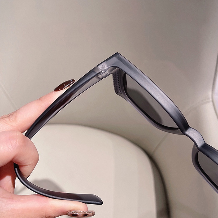 Kính Mát Gọng Vuông Thời Trang Mới Cho Nam Nữ Màu Sắc