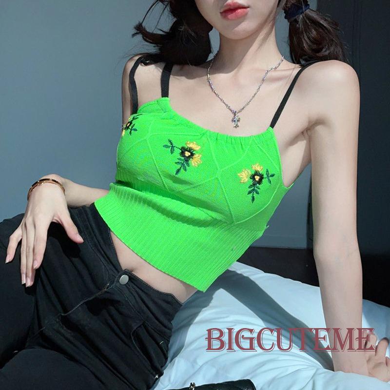 [] - Áo Croptop Dệt Kim Hai Dây Không Tay Thêu Hoa Màu Xanh Lá Cho Nữ