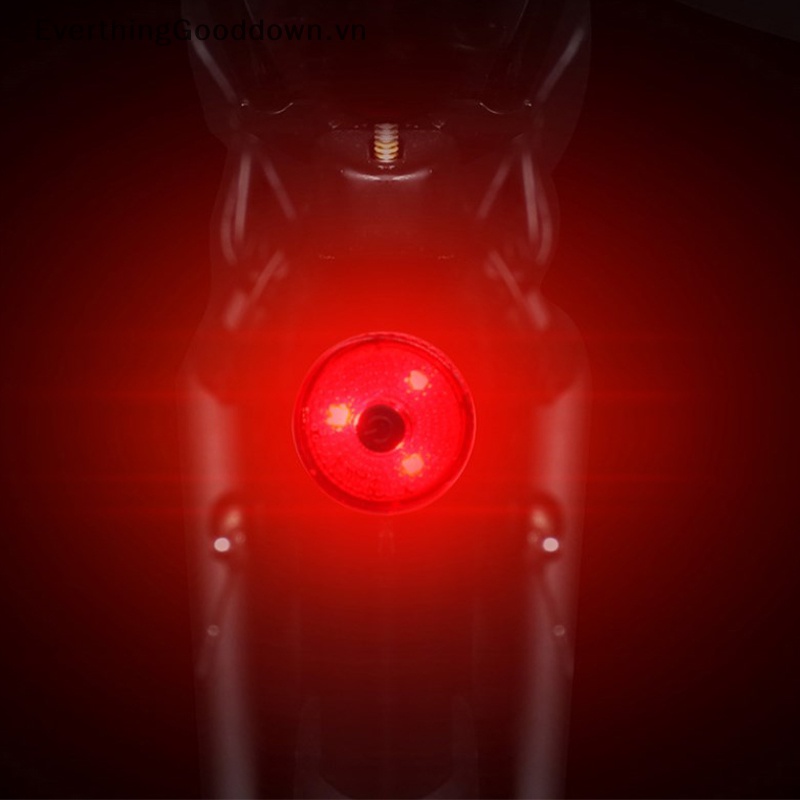 Đèn LED Tín Hiệu Thông Minh Gắn Đuôi Xe Đạp Leo Núi Kèm Điều Khiển Từ Xa