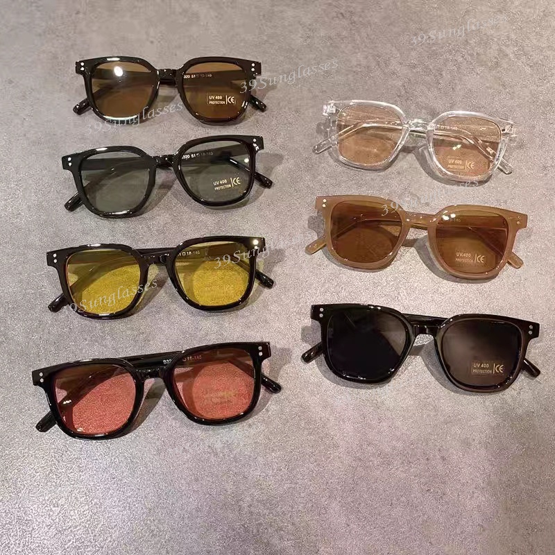 Trẻ em Hàn Quốc thời trang kẹo màu dễ thương kính bé vuông cộng với kích thước trẻ em cầu vồng kính râm cho bé trai và bé gái bóng râm ngoài trời UV bóng râm