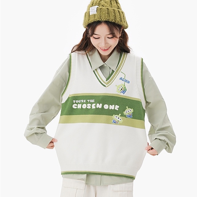 Áo Dệt Kim Sát Nách Cổ Chữ V Màu Xanh Lá Dễ Thương