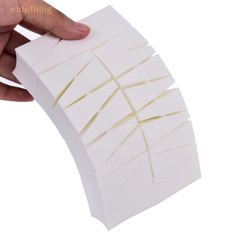 Set 24 Mút Trang Điểm Hình Tam Giác Tiện Lợi